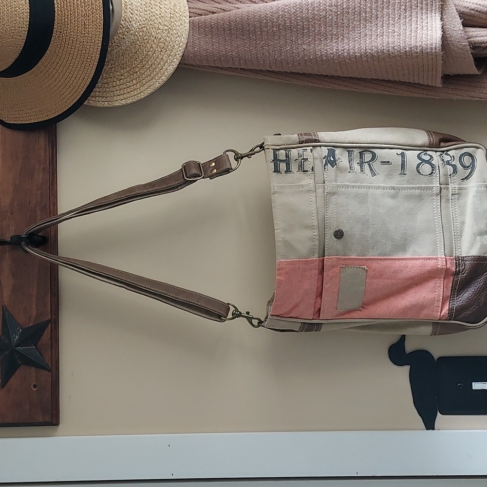 Large Myra Bag Canvas Adjustable shoulder bag.